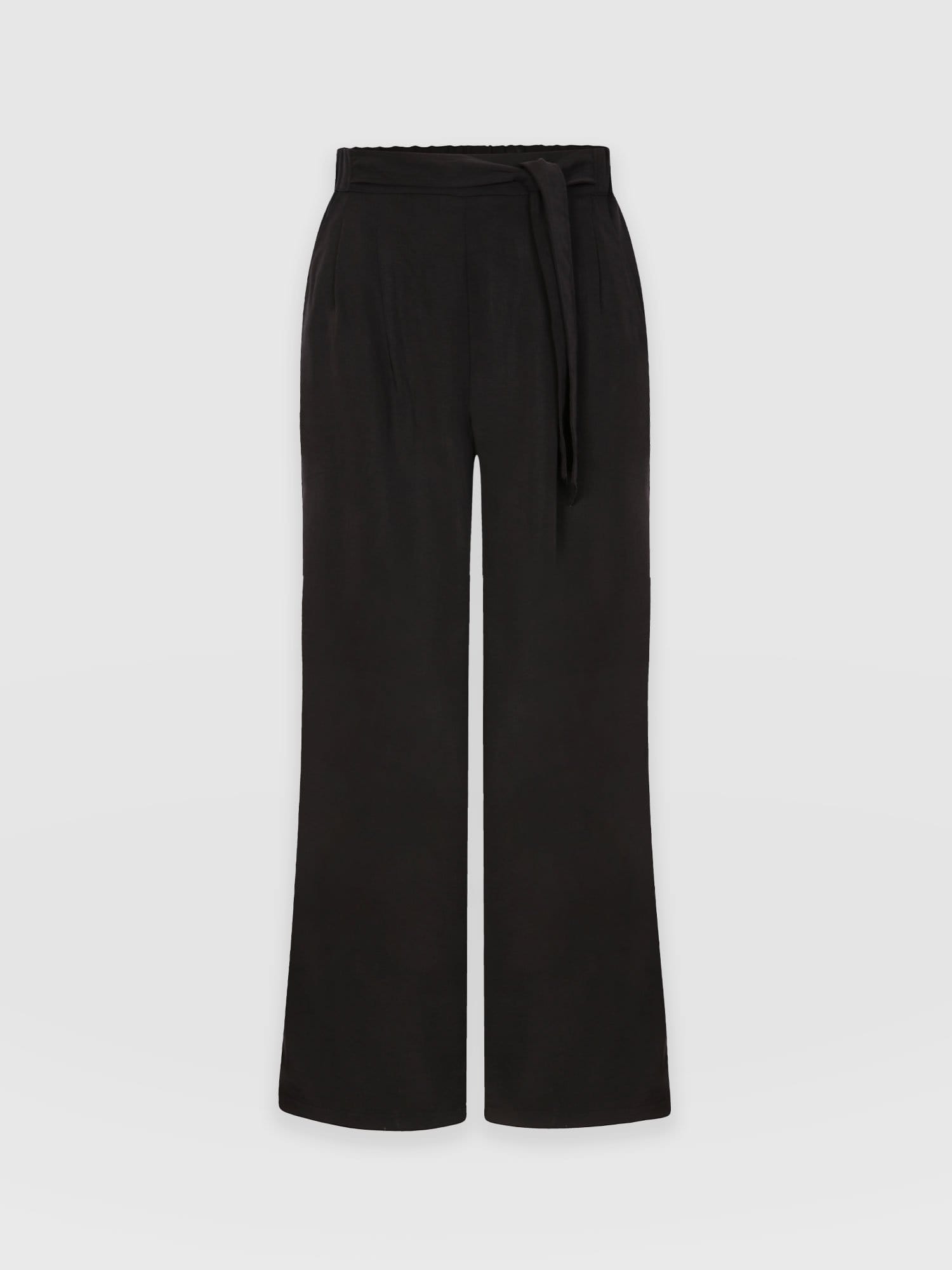 Women’s Relaxed Wide Leg Trouser Black Tencel | Saint and Sofia® Europe